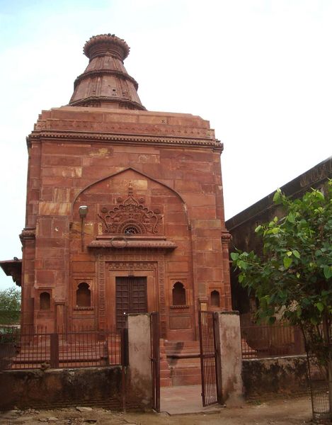 File:Jugal Kishor Temple Vrindavan Mathura 1.jpg