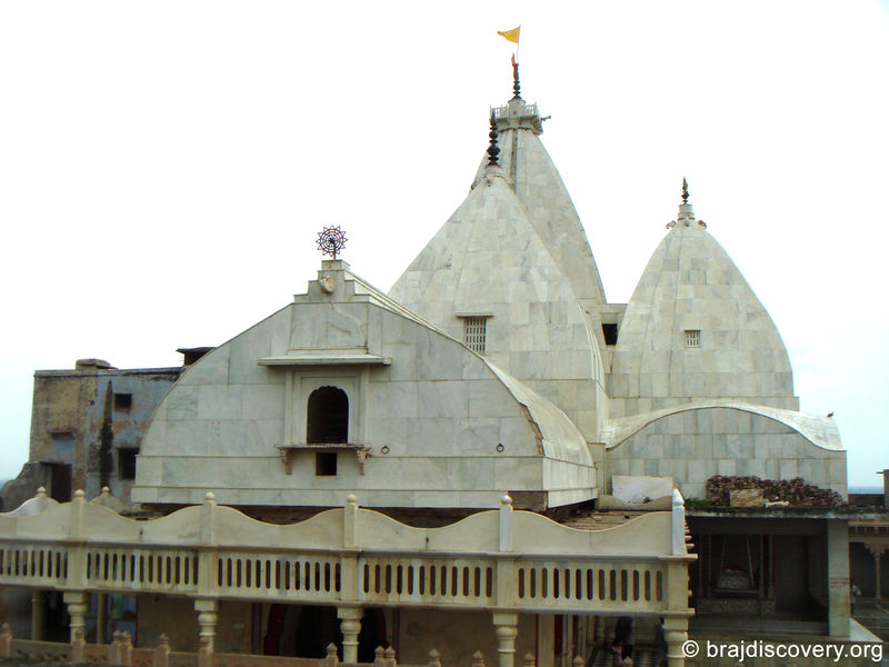 File:Nand Temple Nandganv Mathura-5.jpg