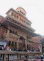 Banke Bihari Temple Vrindavan Mathura 2.jpg