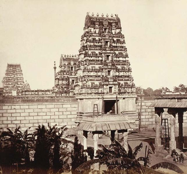 File:Rang Ji Temple Vrindavan Mathura 4.jpg